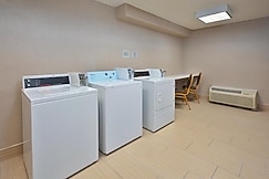 Hampton Inn and Suites St. Cloud, Stearns