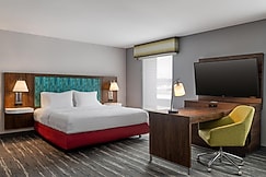Hampton Inn & Suites by Hilton Grafton, Ozaukee