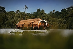 Spice Coast Cruises - Houseboat, a CGH Earth Experience, Alleppey