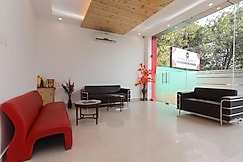 ELIOT EXOTICA, Dharamshala