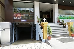 Hotel Sumi Palace, Thanjavur