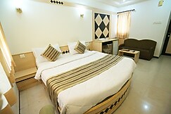 Hotel Ever Krishna , Rajkot