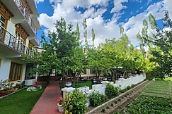 Hotel Zik Zik Holidays, Leh