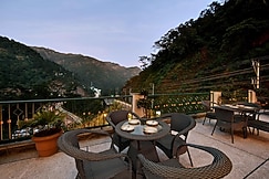 Tiaraa Lite  A Ganges Retreat, Rishikesh