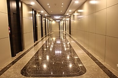 RG Landmark, Umargam