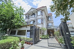 Ahuja Residency Cyber City II, Gurgaon