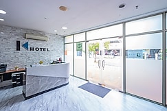 K HOTEL 12, Singapore