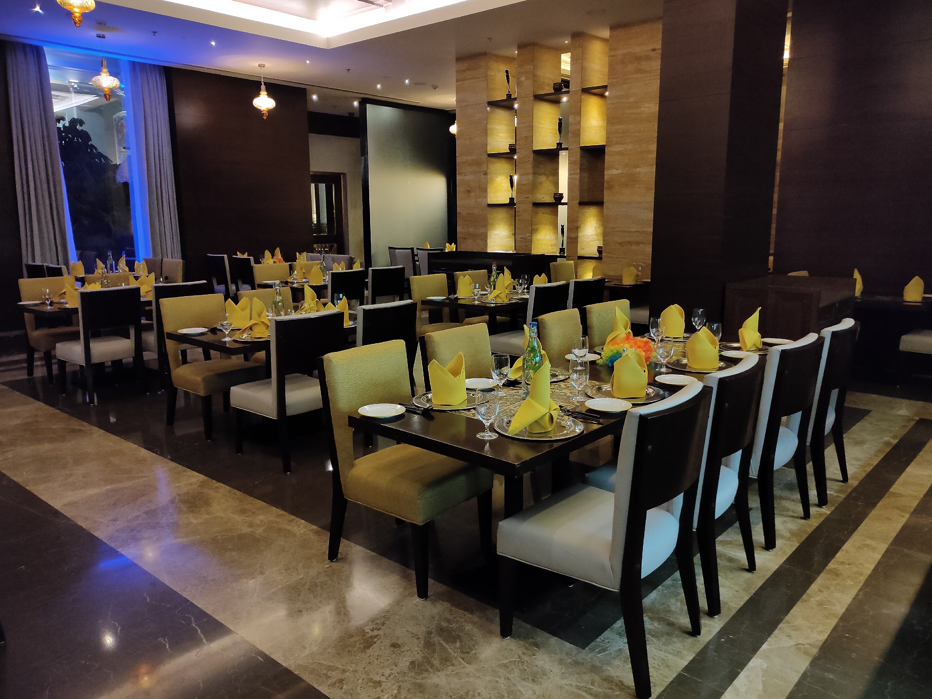 Multiple Dining Outlets