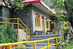 Sherpa Eco Resort, Solan