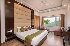 Hotel 30 Degree North, Mussoorie