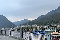 HOTEL VISHWANATH
