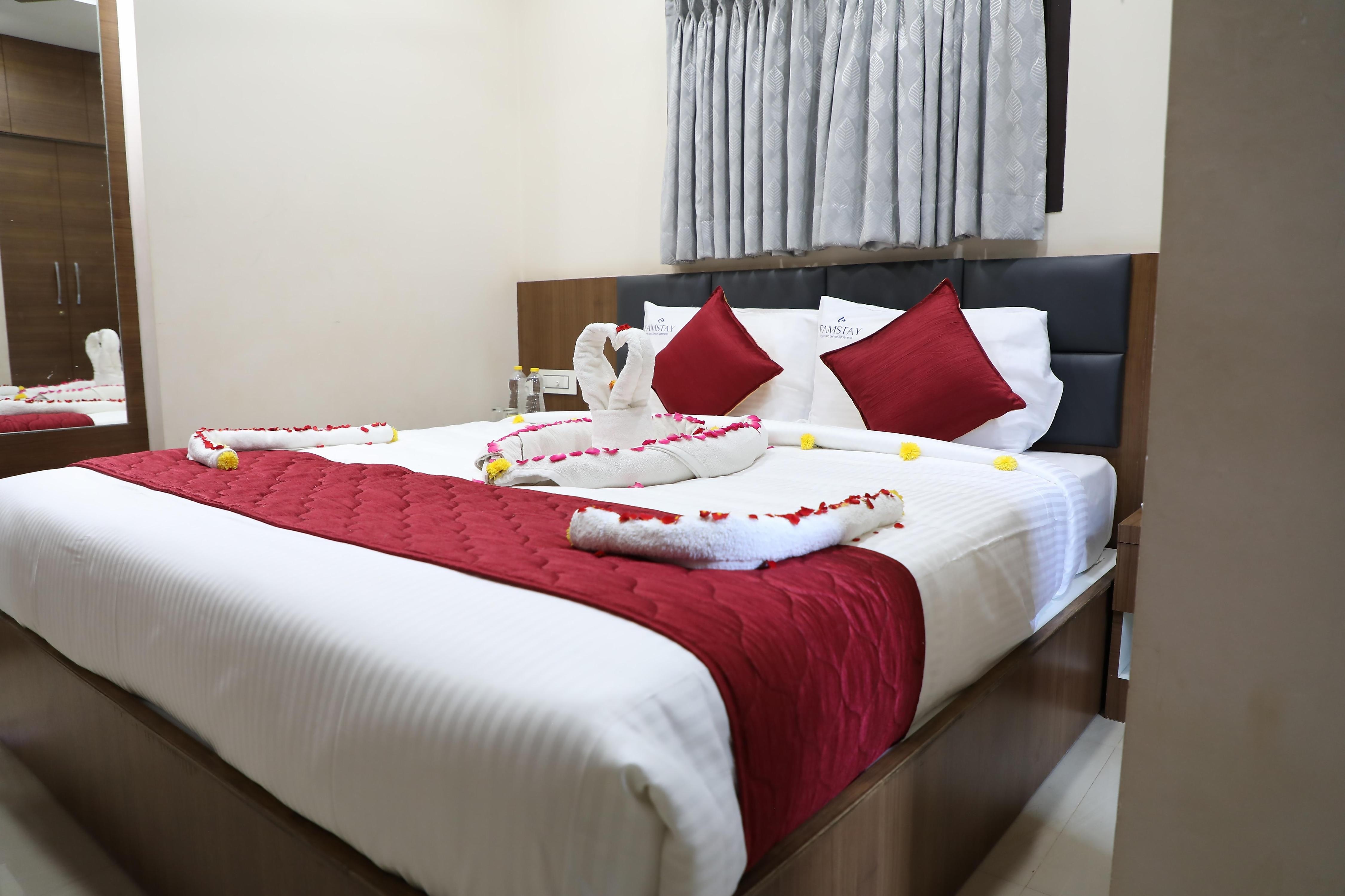 Hotel Pandiyar Residency  - Tap to explore photos
