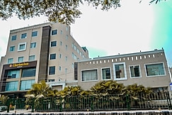 CLARION INN AMPS, Kurukshetra