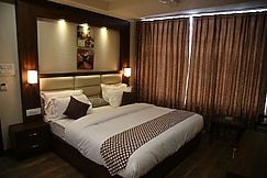 Hotel D'Olives, Panipat