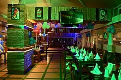 Hotel Ramaya  1 Km from Railway Station, Gwalior