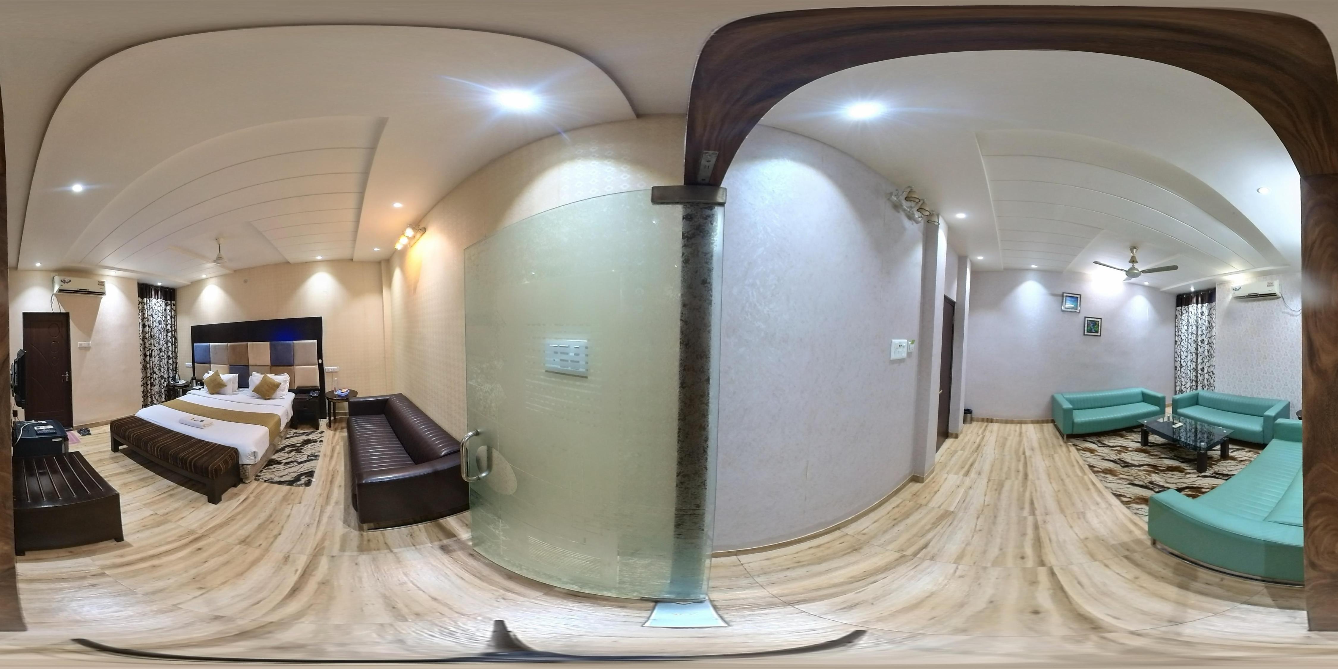 Hotel Arnav Regency - Tap to explore photos