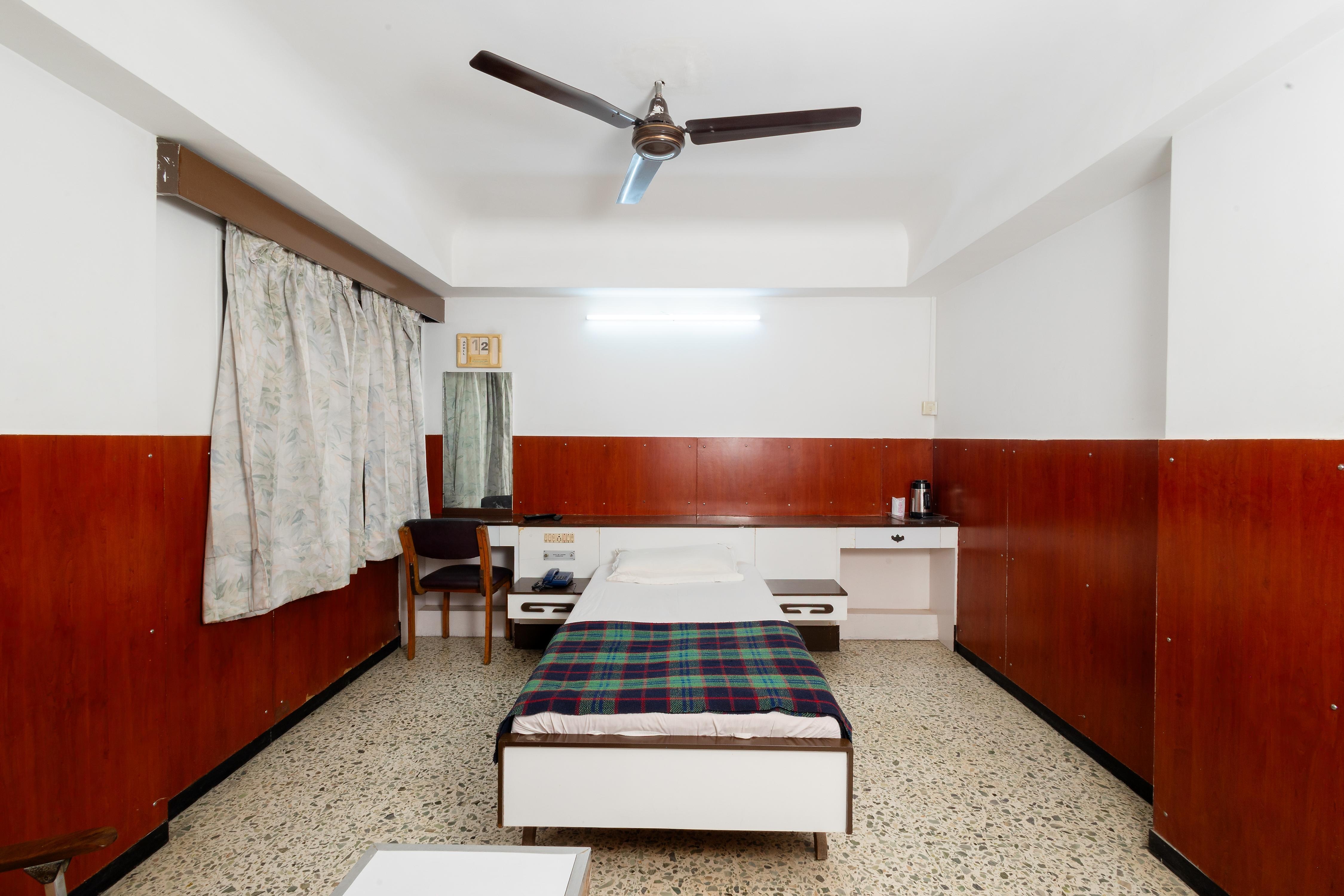 Hotel Sri Lakshmi - Tap to explore photos