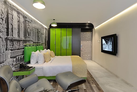 Regenta Central Antarim