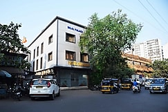 Hotel Grandeur, Mumbai