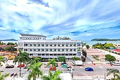 Cenang Plaza Beach Hotel, Langkawi