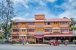 Hotel Colva Plaza, Goa