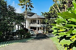 Estate Residency | Rooms in a Cottage, Munnar