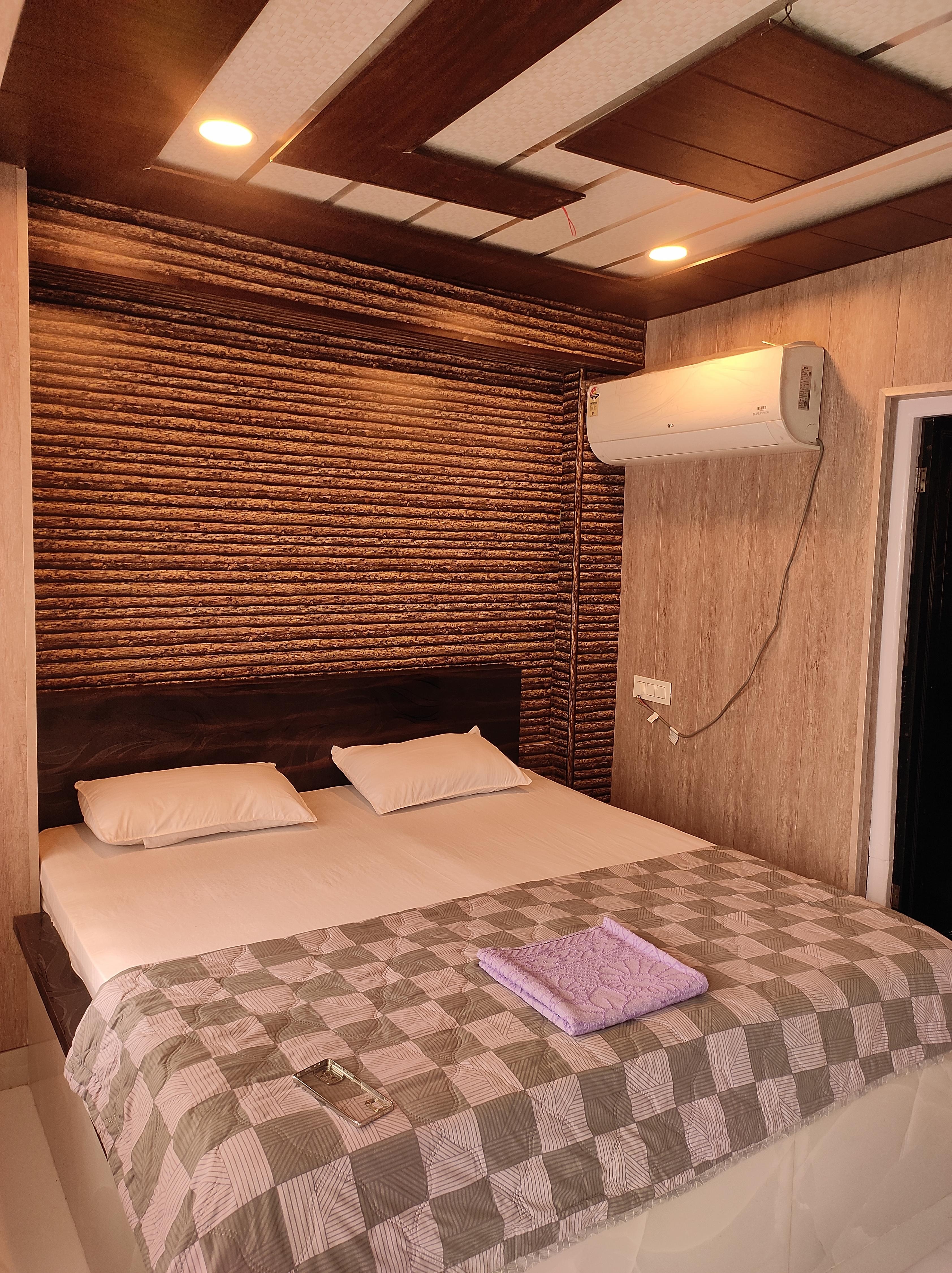Hotel Koyal - Tap to explore photos