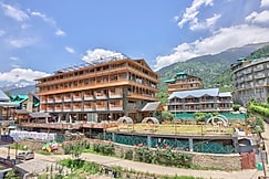 Snow Flakes Resort And Spa Centrally Heated Luxury Resort, मनाली