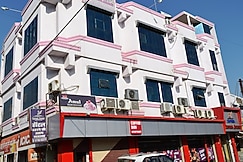 Hotel Central Avenue, Jabalpur