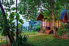 Cyrus Resort by Tolins Hotels & Resorts, Kumarakom