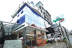 Gayathri Hotels, Vadakara