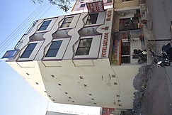 Sai Laxmi Hotel, Shirdi