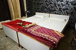 Hotel Roshan, Varanasi