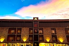 Hotel S R Castle, Port Blair