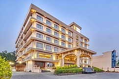 LP Vilas, Dehradun