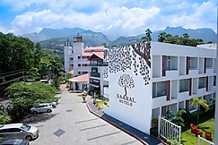 Saaral Resort (Kutralam), Kutralam