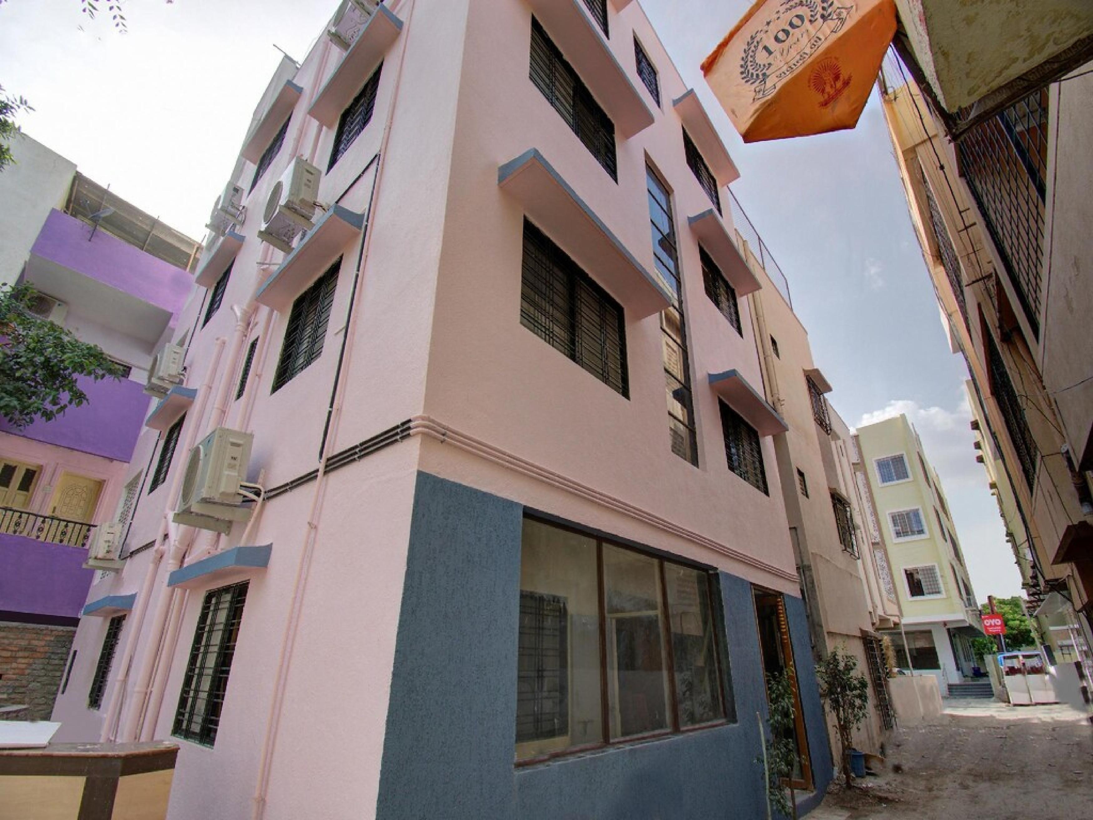 HOTEL SAI VYANKATESH - Tap to explore photos