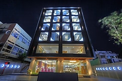 Hotel Silver Heights, Ahmedabad