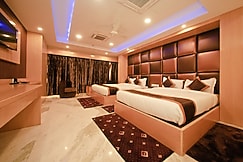 Hotel Golden Palace, Raypur