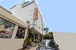 Hotel Arch Near T3 Delhi Airport, Delhi