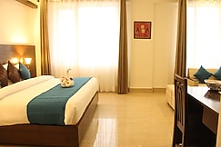 Hotel Holiday Hill, Rishikesh