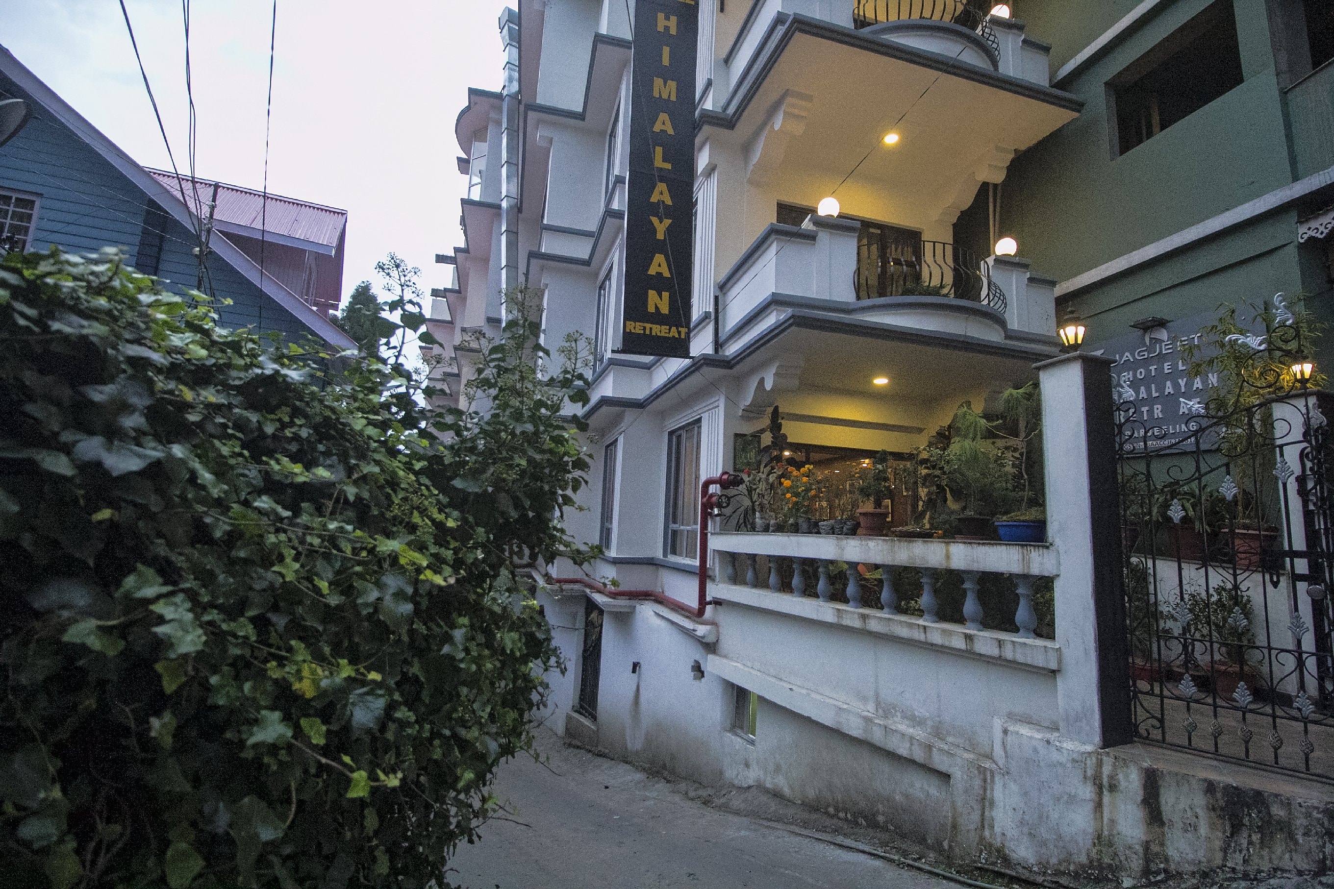 JAGJEET HIMALAYAN RETREAT Darjeeling INR 2021 OFF ( ̶4̶0̶0̶0̶ ) Hotel