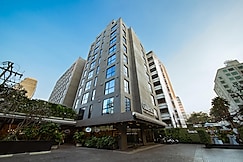 Galleria 12 Sukhumvit Bangkok by Compass Hospitality, Bangkok