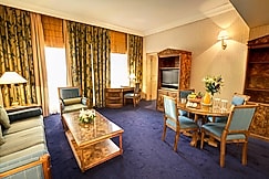 Capitol Hotel, Dubai