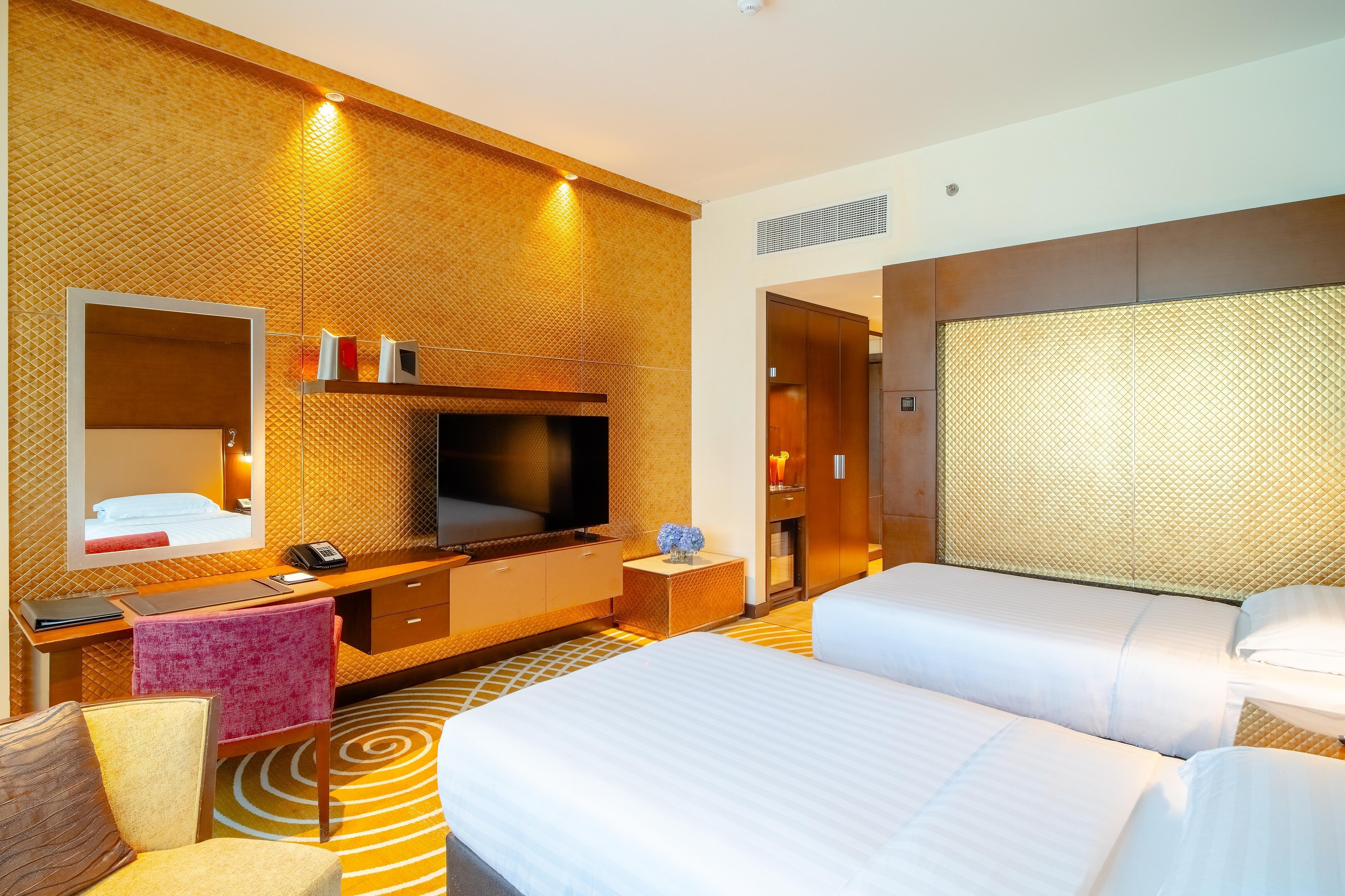 Asiana Hotel Dubai - Tap to explore photos