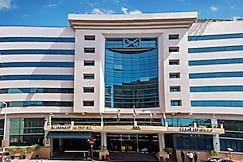 Landmark Summit , Dubai
