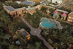 Pushkar Fort - Luxury Heritage Resort (2 kms from Brahma Temple & Pushkar Sarovar), Pushkar