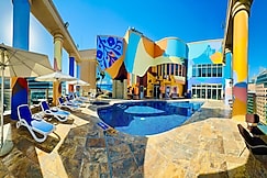 Oryx Hotel