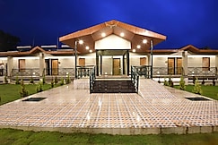 HOTEL MIRAYA