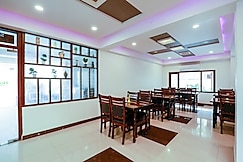 Hotel Sri Simran Park, Bhuvanagri